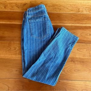 Hollister Ultra High Rise Mom Jean - Blue with White Pinstripes